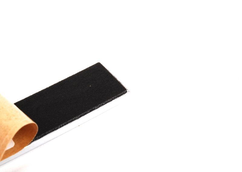 NEW GENUINE VOLKSWAGEN VW GOLF MK VI BLUEMOTION TECHNOLOGY TRUNK BADGE EMBLEM 5K0853675BCWWS - Image 3