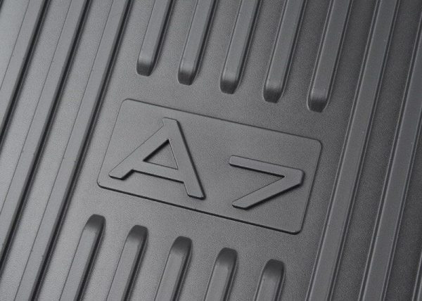 NEW GENUINE AUDI A7 S7 SPORTBACK PLASTIC TRUNK COMPARTMENT PROTECTIVE MATT 4G8061180A - Image 2