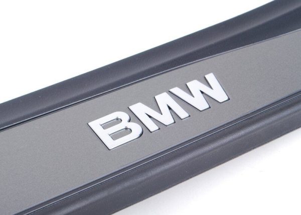 BMW NEW GENUINE 5 E60 E61 03-10 N/S LEFT REAR DOOR SILL STRIP 51477034305 - Image 2