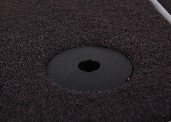 NEW GENUINE AUDI A8 2010-2017 REAR PREMIUM BLACK TEXTILE FLOOR MATS 4H0061276MNO - Image 3