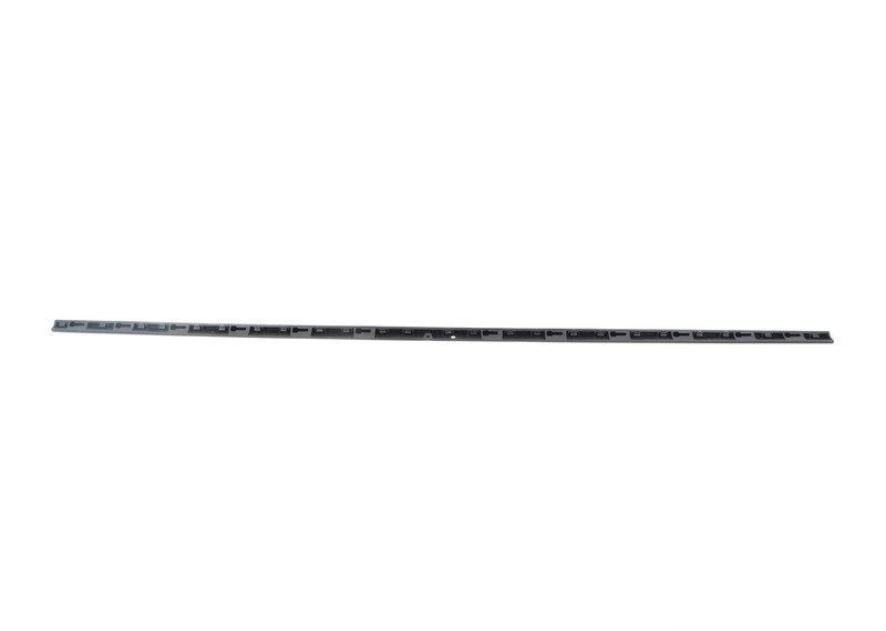 NEW GENUINE VOLKSWAGEN GOLF MK7 SIDE MEMBER TRIM RIGHT O/S 5G6853860B9B9 - Image 6