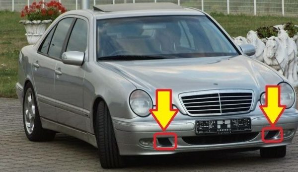 NEW GENUINE MERCEDES BENZ MB E CLASS W210 AMG FRONT BUMPER LOWER GRILLE SET L+R - Image 2
