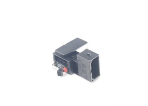 NEW GENUINE AUDI A4 01-08 A8 04-10 REAR TRUNK HATCH LATCH MICRO SWITCH 8E0953229