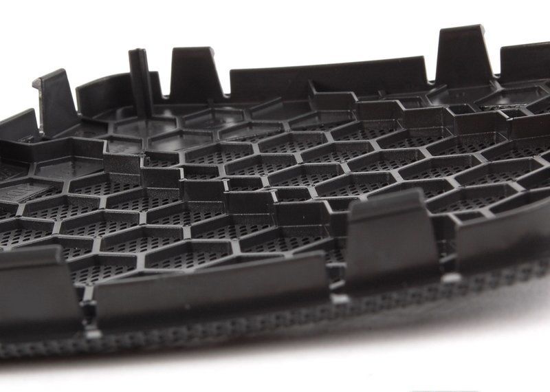 AUDI NEW GENUINE A3 8P 04-08 5 DOOR REAR O/S RIGHT DOOR BLACK SPEAKER COVER 8P40354364PK - Image 4