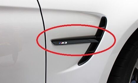 NEW GENUINE BMW 3 SERIES F80 M3 GLOSS BLACK FENDER GRILLE TRIM RIGHT O/S 51148068588 - Image 2