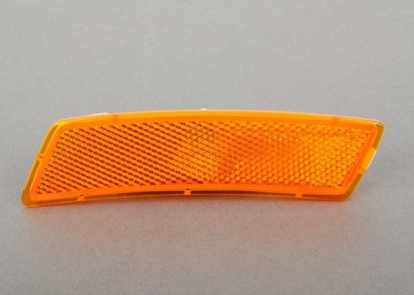 NEW GENUINE VW TIGUAN 2016 - 2018 FRONT BUMPER REFLECTOR RIGHT O/S 5C5945072A - Image 3