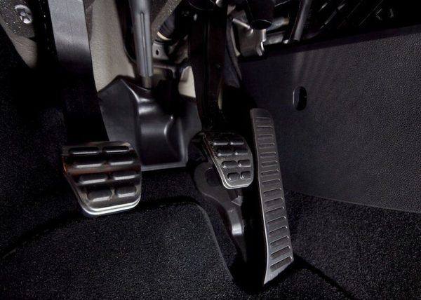NEW GENUINE VW PASSAT CC 08-16 STAINLESS STEEL PEDAL COVERS MANUAL 1K1064200A - Image 5