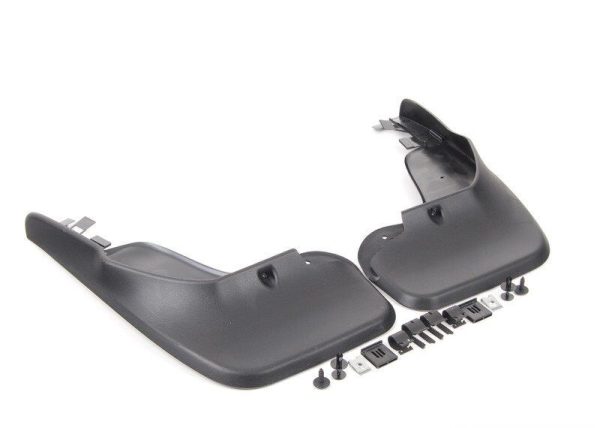 NEW GENUINE VW PASSAT 06-15 FRONT MUD FLAPS SPLASH GUARD PAIR 3C0075111 - Image 5