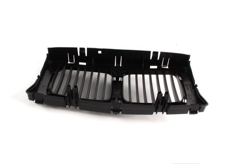BMW NEW GENUINE 5 SERIES E34 (1987 - 1994/03) NARROW CENTER KIDNEY GRILL 51131973825 - Image 5