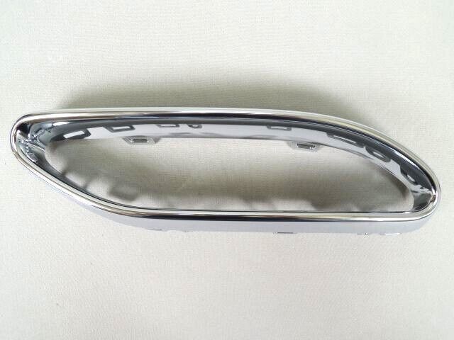 NEW GENUINE MERCEDES BENZ S-CLASS W222 REAR BUMPER MUFFLER CHROME TRIM RIGHT O/S A2228855600