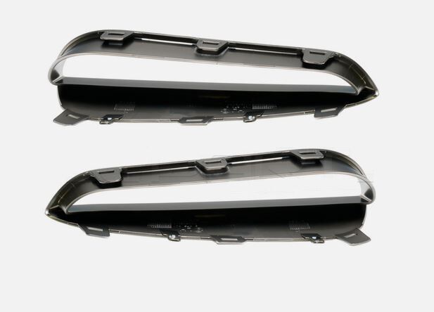 NEW GENUINE BMW 1 SERIES F40 M AERODYNAMICS CLIPS LEFT N/S RIGHT O/S SET 51118075041+51118075042