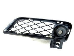 BMW X3 10-14 NEW GENUINE FRONT BUMPER O/S RIGHT PDC LOWER OPEN GRILL 51117210468