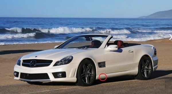 NEW GENUINE MERCEDES BENZ SL CLASS 350 SIDE SKIRT COVER COLORLESS A2306983730999 - Image 3