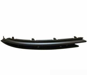 NEW GENUINE FORD FOCUS ST ESTATE 12- REAR BUMPER LOWER INSERT TRIM LEFT N/S 1779091