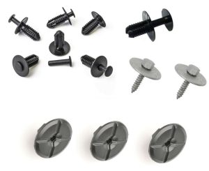 NEW GENUINE MERCEDES-BENZ CLA CLASS (W117) INNER FENDER FIXINGS SET