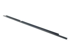 FOR NEW GENUINE MERCEDES MB C CLASS W204 REAR LEFT N/S WINDOW OUTSIDE SEALING RAIL A2047353965