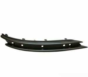 NEW GENUINE FORD FOCUS ST ESTATE 12- REAR BUMPER LOWER INSERT TRIM RIGHT O/S 1779088