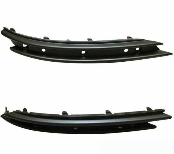 NEW GENUINE FORD FOCUS ST ESTATE 12- REAR BUMPER LOWER INSERT TRIM LEFT RIGHT 1779091+1779088