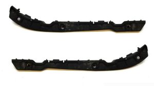 NEW GENUINE MERCEDES MB R W251 05-10 REAR BUMPER MOUTING RAIL BRACKET PAIR L+R