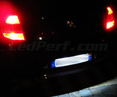 OE LOOK LICENSE LED LIGHTS CLEAR FOR VARIOUS BMWs - Image 4