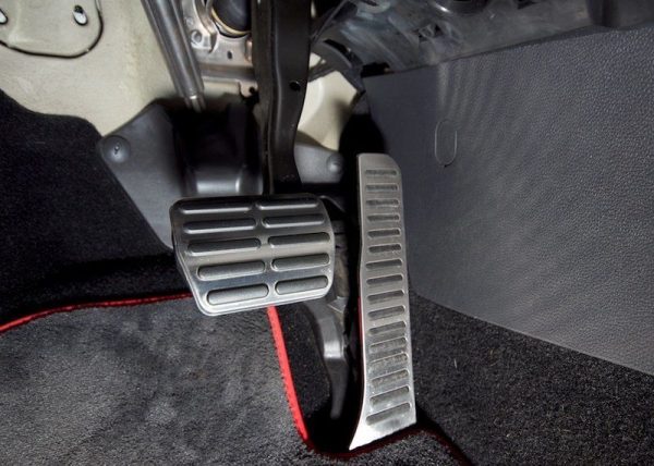 NEW GENUINE VW PASSAT CC 08-16 STAINLESS STEEL PEDAL COVERS AUTOMATIC 1K1064205A - Image 4