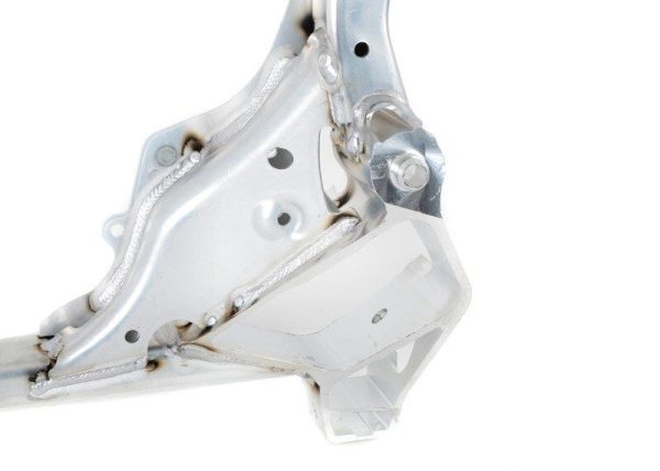 NEW GENUINE BMW F80 M3 F82 M4 F83 FRONT AXLE SUSPENSION SUB FRAME 31112284630 - Image 4