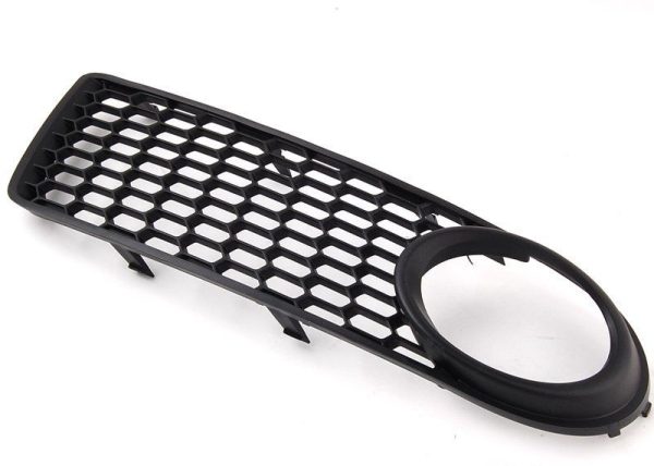 NEW GENUINE VW BEETLE 2006-2010 FRONT BUMPER LOWER FOG LIGHT GRILL RIGHT O/S 1C0807684B01C