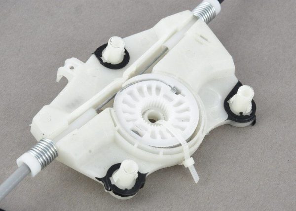 NEW GENUINE AUDI A8 D3 02-10 FRONT LEFT N/S SIDE WINDOW REGULATOR 4E0837461B - Image 2