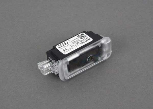FOR NEW GENUINE AUDI RS SPORT FRONT LEFT DOOR ENTRY LED PUDDLE LIGHT LOGO 4S0947409