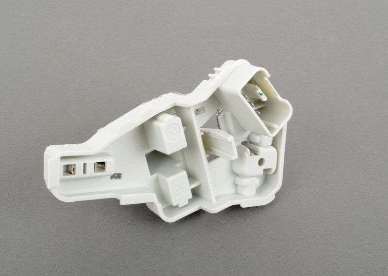 NEW GENUINE VW CC 09-12 INNER TAIL LIGHT BULB CARRIER HOLDER RIGHT 3C8945258A - Image 2