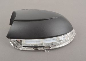 NEW GENUINE VW BEETLE 12-16 O/S RIGHT MIRROR TURN SIGNAL INDICATOR 3C8949102D