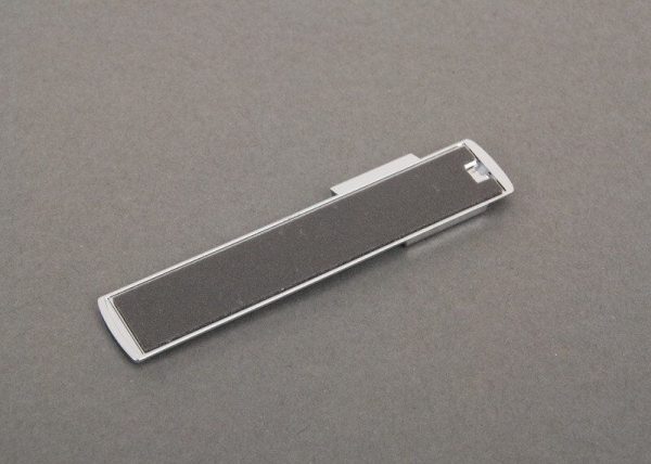 AUDI NEW GENUINE A1 A3 A4 A5 A6 A7 A8 Q5 Q7 TT S-LINE EMBLEM 8N0853601A - Image 5