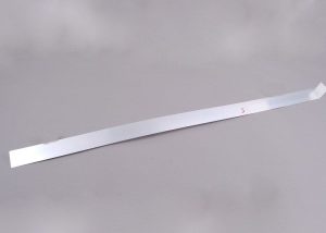 MINI NEW GENUINE CLUBMAN R55 S DOOR ENTRY SILL STRIP TRIM RIGHT O/S 51477406650