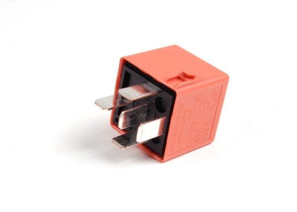 BMW NEW GENUINE 1 2 3 4 5 6 7 X1 X3 X5 Z3 Z4 SERIES RELAY CHANGER SALMON RED 12631742690 - Image 4