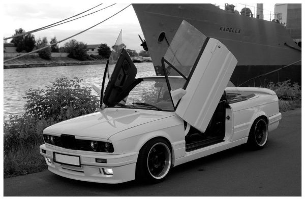 Black Smoked Fog Lights For BMW 3 Series E30 87-93 Facelift - Image 6