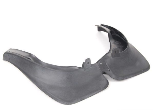 NEW GENUINE VW PASSAT 06-15 REAR MUD FLAPS SPLASH GUARD PAIR 3C0075101A - Image 9