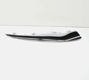 NEW GENUINE MERCEDES BENZ AMG W205 FRONT BUMPER LEFT SIDE MOULDING A2058858602