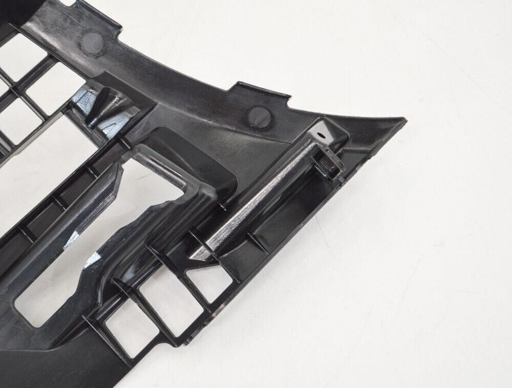 NEW GENUINE MB CLS C219 FRONT BUMPER LEFT BRACKET FRAME N/S A2198800352 - Image 4