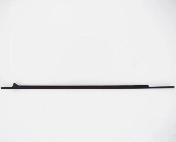 NEW GENUINE AUDI A3 8P FRONT LEFT OUTER WINDOW APERTURE SEAL 8P3837477C