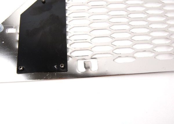 MINI NEW GENUINE R50 3 DOOR COOPER TILL 2004/07 FRONT BUMPER LOWER GRILLE CHROME 51116800138 - Image 3