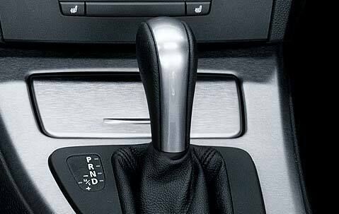 BMW NEW GENUINE E92 E93 3 SERIES AUTOMATIC LEATHER/CHROME RING GEAR SHIFT KNOB 25167585524 - Image 2
