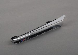 NEW GENUINE BMW 3 SERIES F80 M3 SIDE FENDER VENT TRIM RIGHT O/S 51138056060