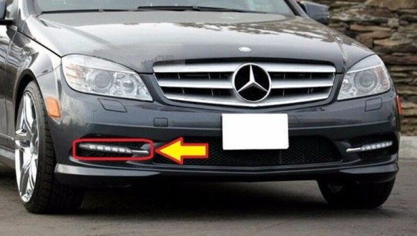 NEW GENUINE MERCEDES BENZ MB C W204 AMG FRONT DRL LIGHT CHROME TRIM RIGHT O/S A2048852874 - Image 2