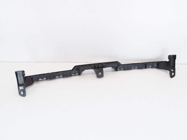 NEW GENUINE VOLKSWAGEN GOLF MK7 FRONT BUMPER CENTER MIDDLE BRACKET TRIM 5G0805705R - Image 3