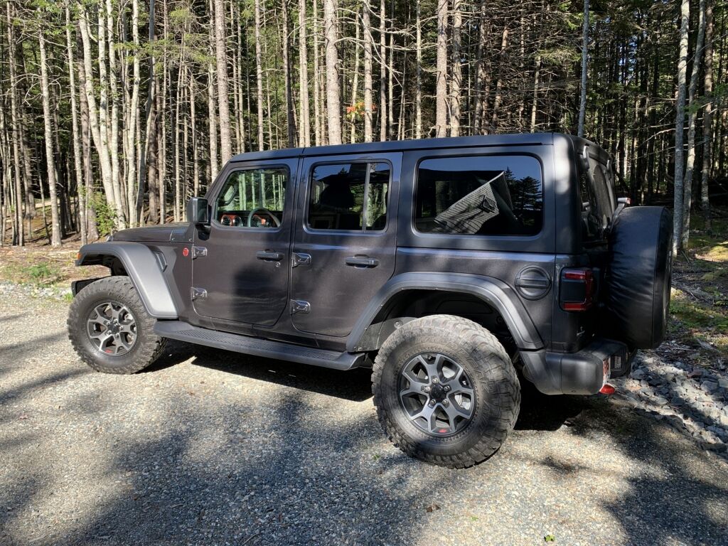 Running Boards Side Steps suitable for Jeep Wrangler JL (2018-Up) 4 Doors - Image 12