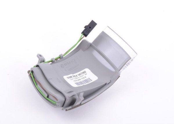 NEW GENUINE VW BEETLE 02-10 O/S RIGHT MIRROR TURN SIGNAL INDICATOR 1C0949102E - Image 2