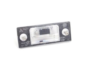 NEW GENUINE PORSCHE CAYENNE 02-10 REAR LICENCE NUMBER PLATE LIGHT 95563162004