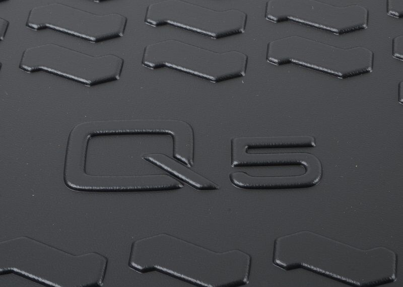 NEW GENUINE AUDI Q5 SQ5 17- PLASTIC TRUNK COMPARTMENT PROTECTIVE MATT 80A061182 - Image 2