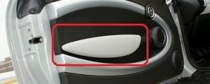 NEW GENUINE MINI COOPER R56 SINCE 2009/09 FRONT DOOR ARMREST TECH WHITE LEFT N/S 51417246353