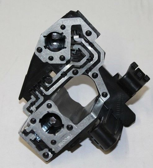 NEW GENUINE VW JETTA 11-14 OUTER TAIL LIGHT BULB CARRIER LEFT N/S 5C6945257